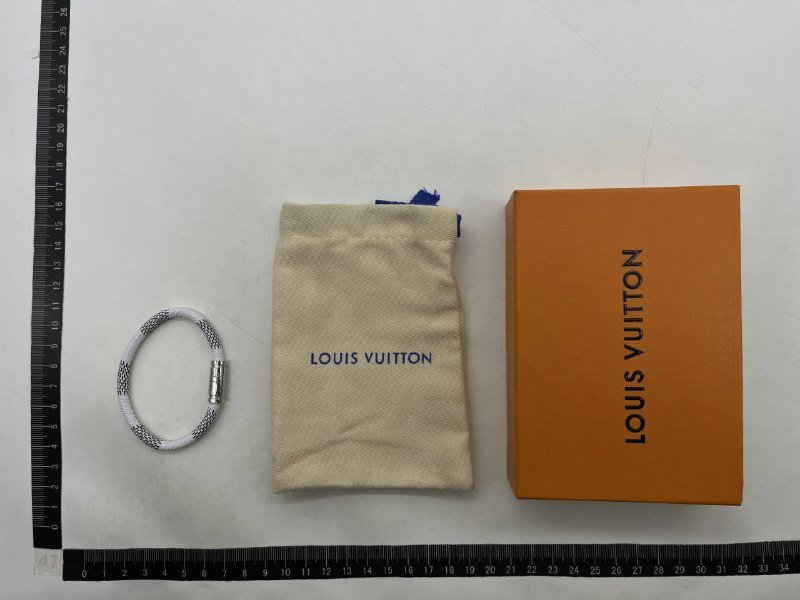 LV Magnetic Snap Bracelet [14 styles]