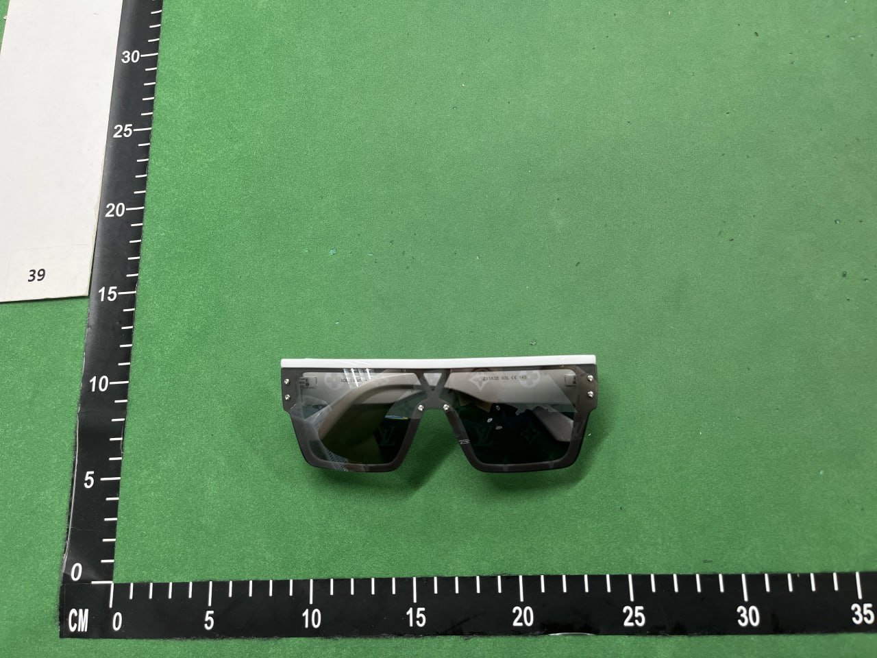Louis Vuitton Shield Sunglasses [37 styles]